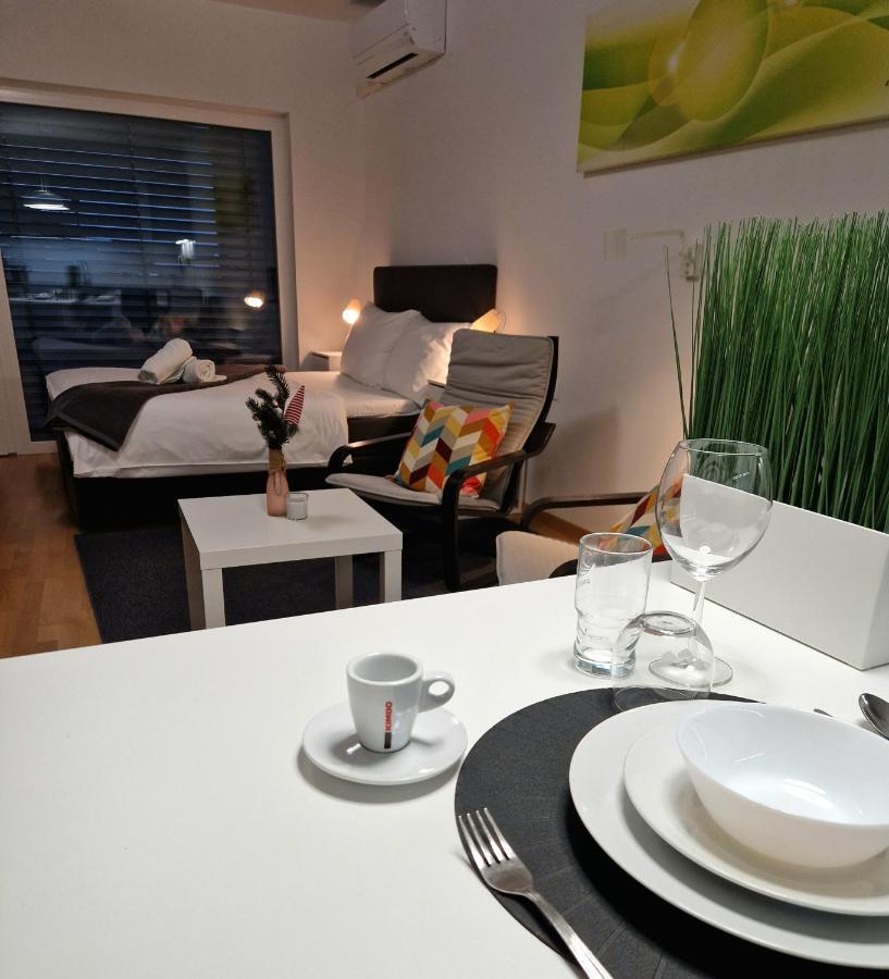Bed & Breakfast Rezidenca Pipanova Ljubljana Exterior photo